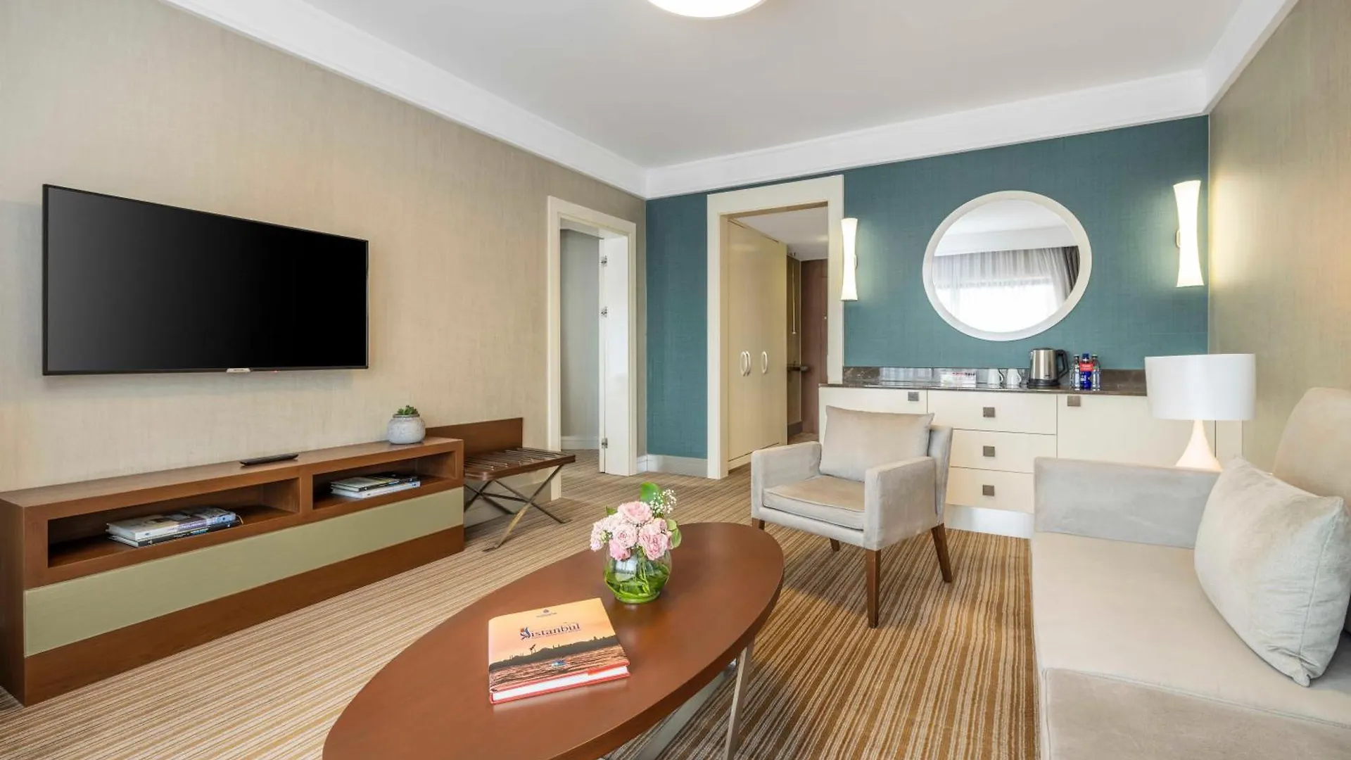 Ramada Plaza By Wyndham Istanbul Tekstilkent Hotel
