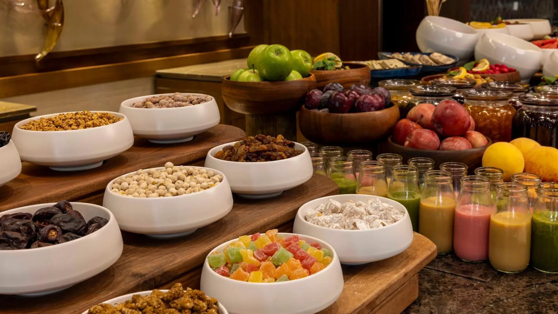 Hotel Ramada Plaza By Wyndham Istanbul Tekstilkent 5*,  Turchia