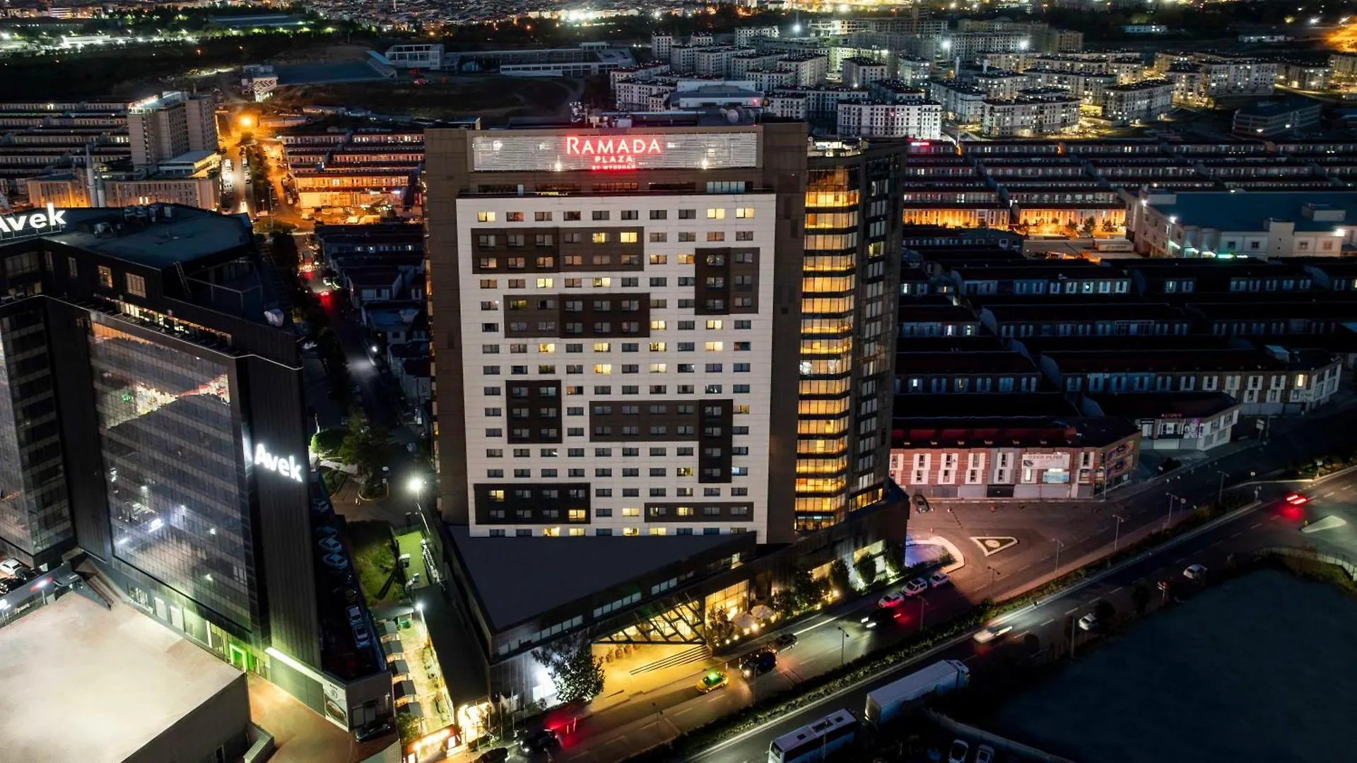 Hotel Ramada Plaza By Wyndham Istanbul Tekstilkent